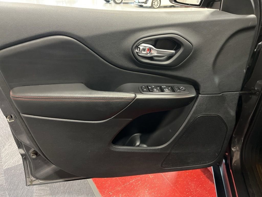 2020 Jeep Cherokee Trailhawk 4x4