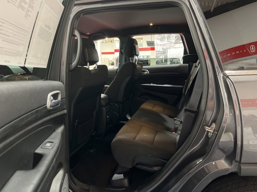 2021 Jeep Grand Cherokee Laredo E 4x4