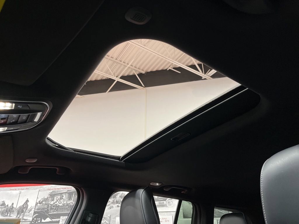 2023 Jeep Grand Cherokee Altitude 4x4