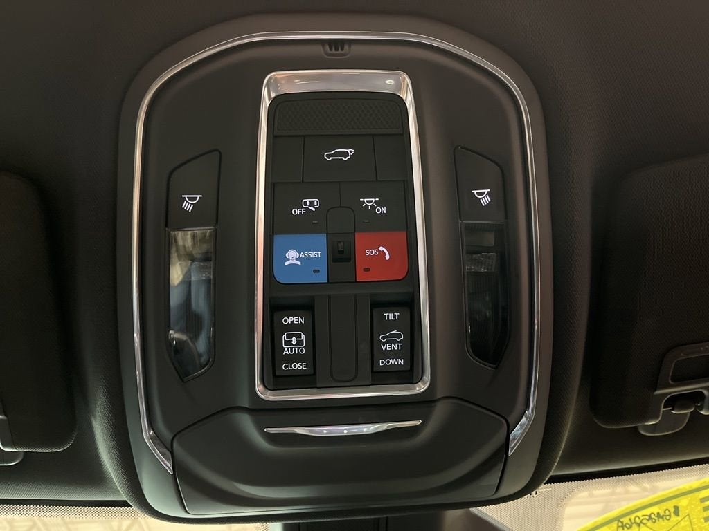 2023 Jeep Grand Cherokee Altitude 4x4