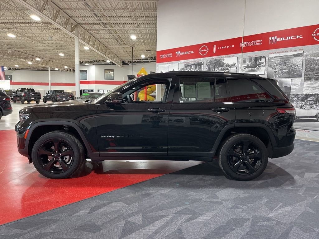 2023 Jeep Grand Cherokee Altitude 4x4