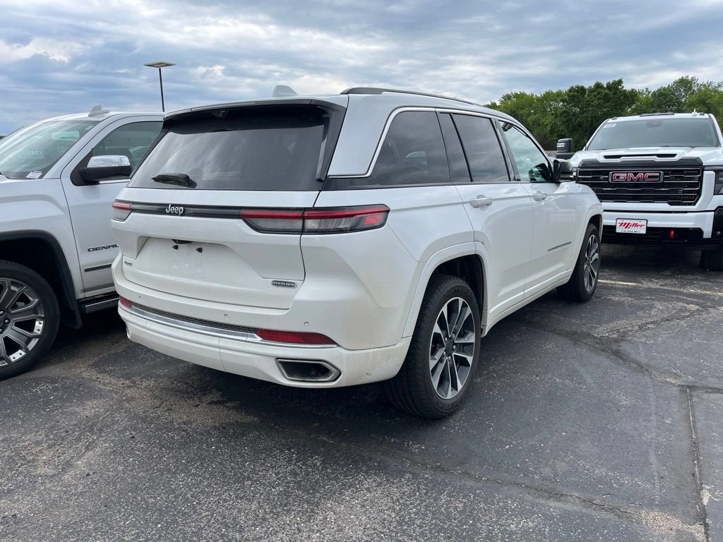 2022 Jeep Grand Cherokee Overland