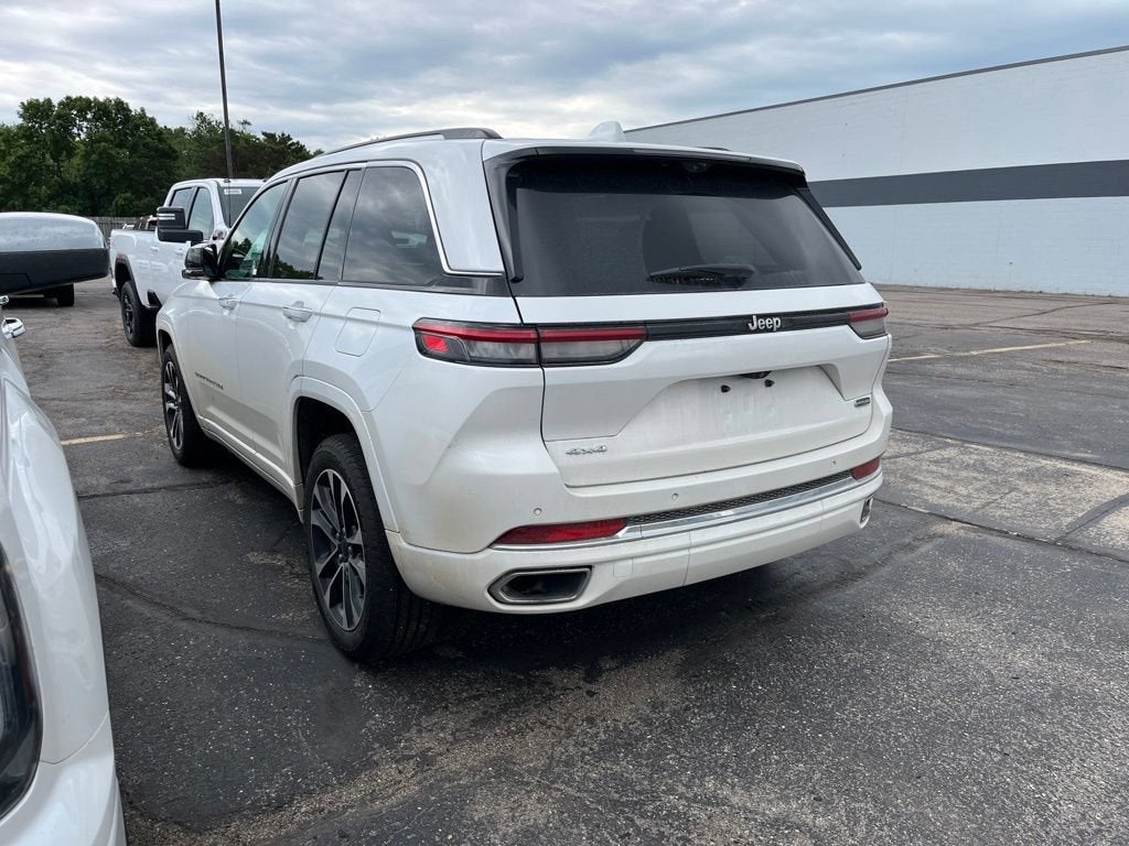 2022 Jeep Grand Cherokee Overland
