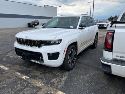 2022 Jeep Grand Cherokee Overland