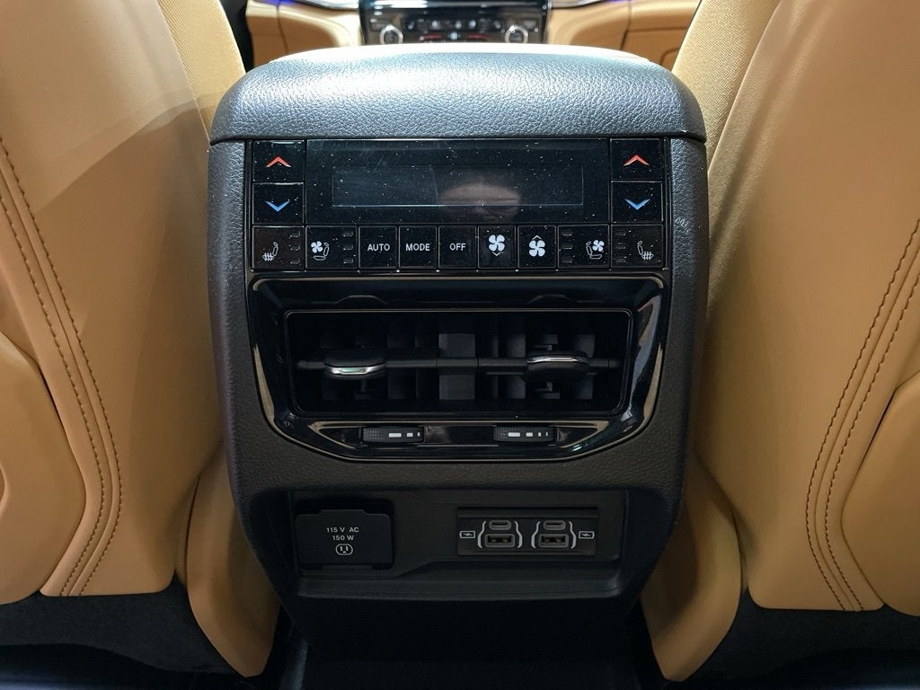 2024 Jeep Grand Cherokee Summit Reserve