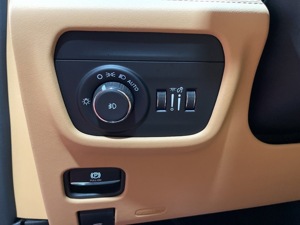 2024 Jeep Grand Cherokee Summit Reserve