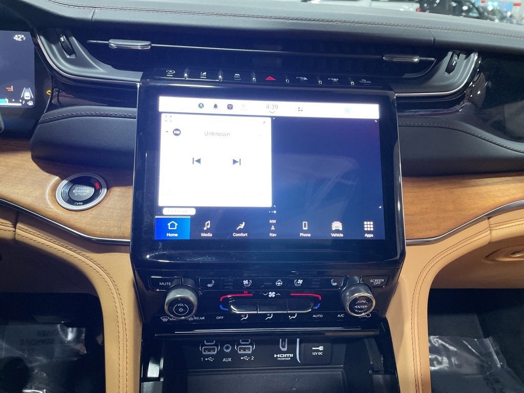 2024 Jeep Grand Cherokee Summit Reserve