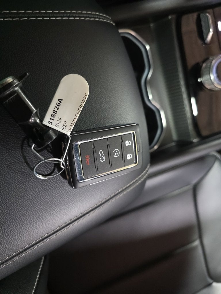 2024 Jeep Grand Cherokee L Limited 4x4