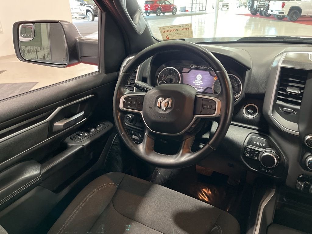 2022 RAM 1500 Big Horn Quad Cab 4x4 6'4" Box
