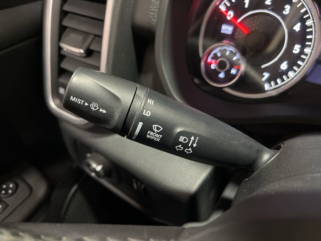 2022 RAM 1500 Big Horn Quad Cab 4x4 6'4" Box