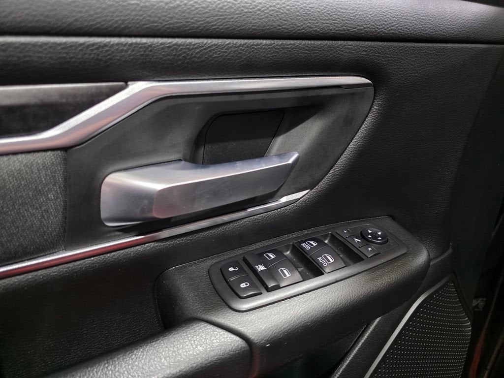 2019 RAM 1500 Big Horn/Lone Star Crew Cab 4x4 5'7" Box