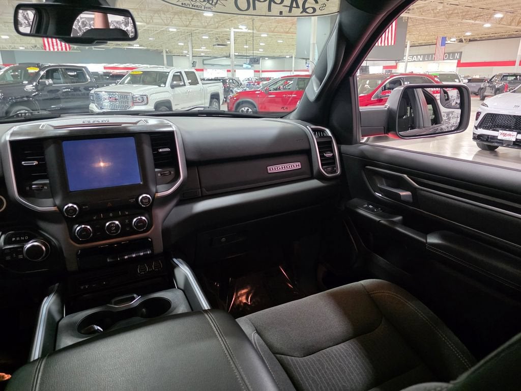 2019 RAM 1500 Big Horn/Lone Star Crew Cab 4x4 5'7" Box