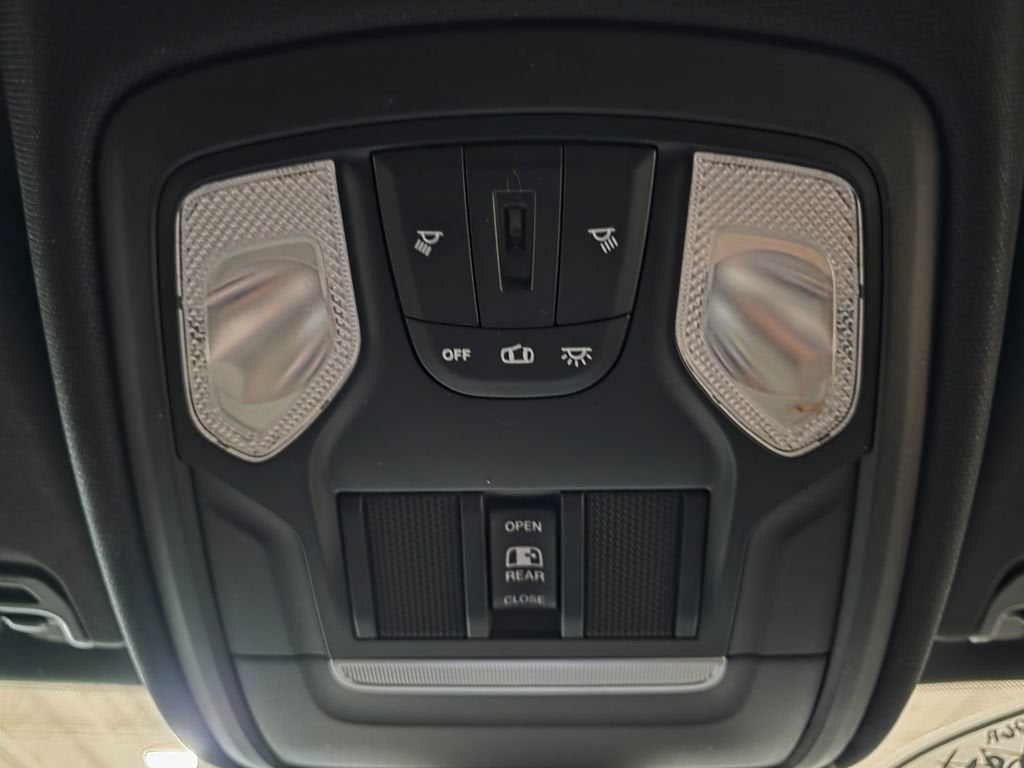 2019 RAM 1500 Big Horn/Lone Star Crew Cab 4x4 5'7" Box