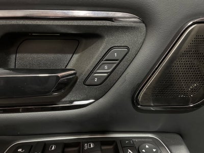 2023 RAM 1500 Limited Crew Cab 4x4 5'7" Box