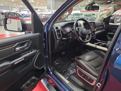 2020 RAM 1500 Laramie Crew Cab 4x4 5'7" Box