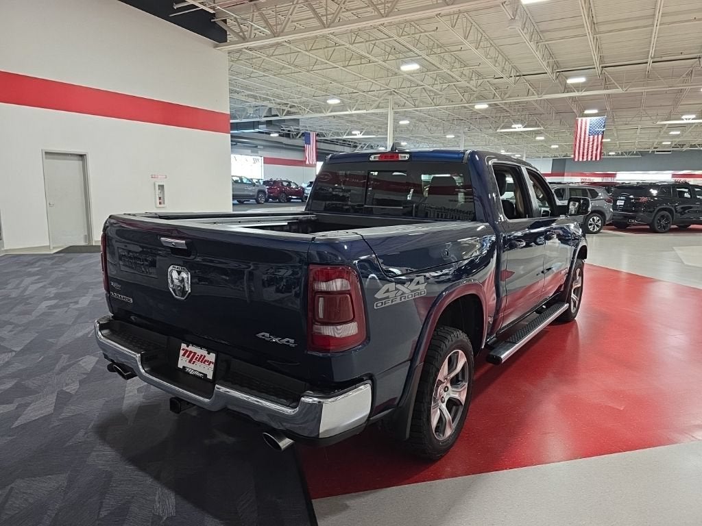 2020 RAM 1500 Laramie Crew Cab 4x4 5'7" Box