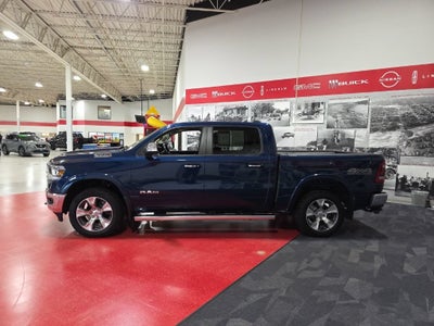 2020 RAM 1500 Laramie Crew Cab 4x4 5'7" Box