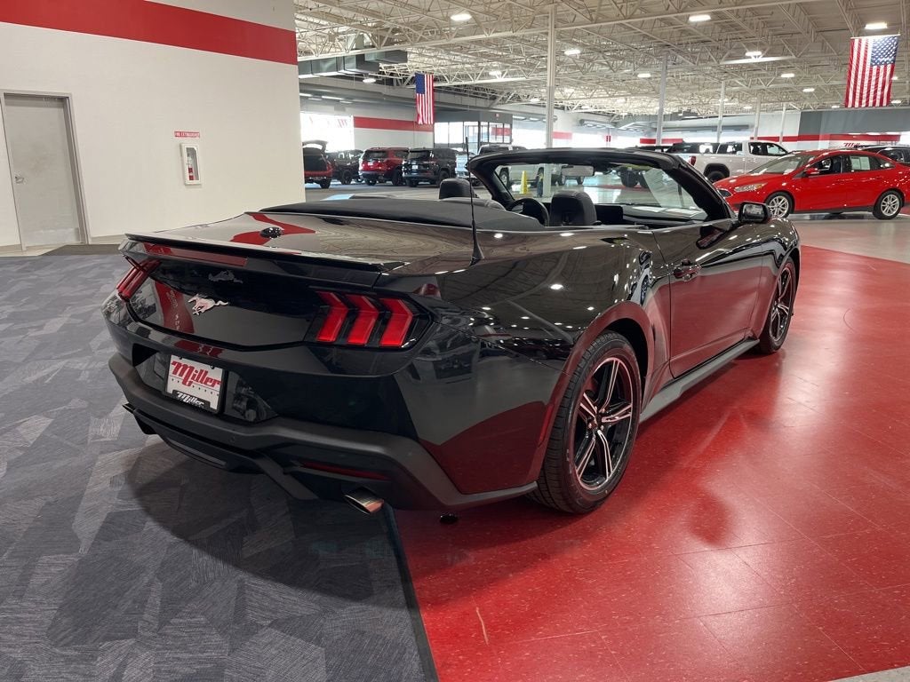 2024 Ford Mustang EcoBoost