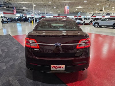 2018 Ford Taurus SEL