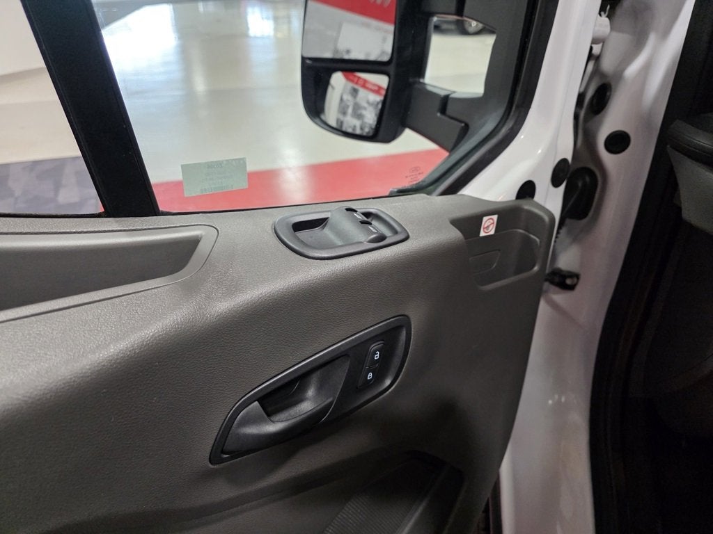 2020 Ford Transit Passenger Wagon XL