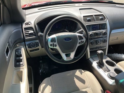 2013 Ford Explorer Base