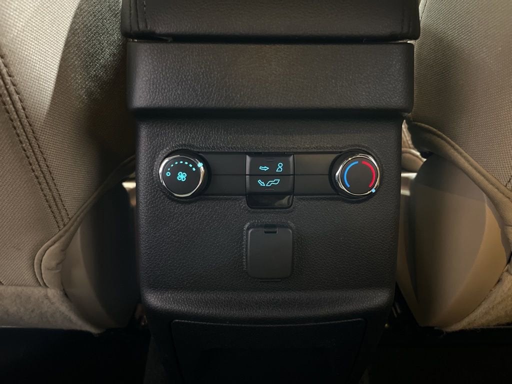 2017 Ford Explorer Base