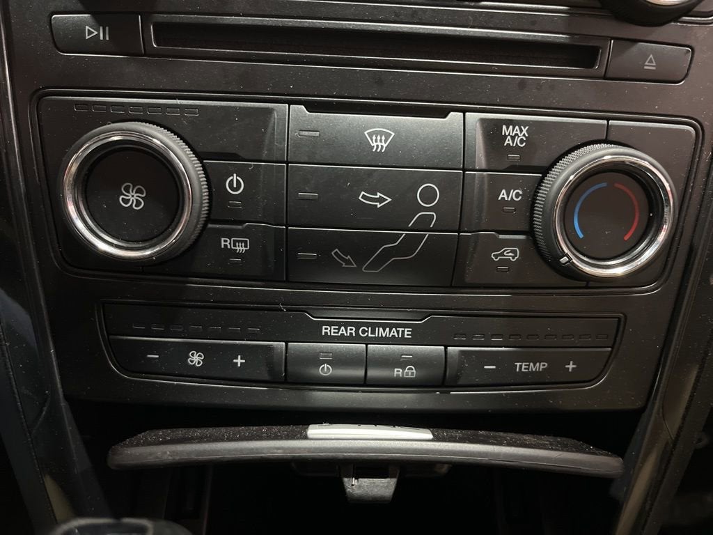 2017 Ford Explorer Base