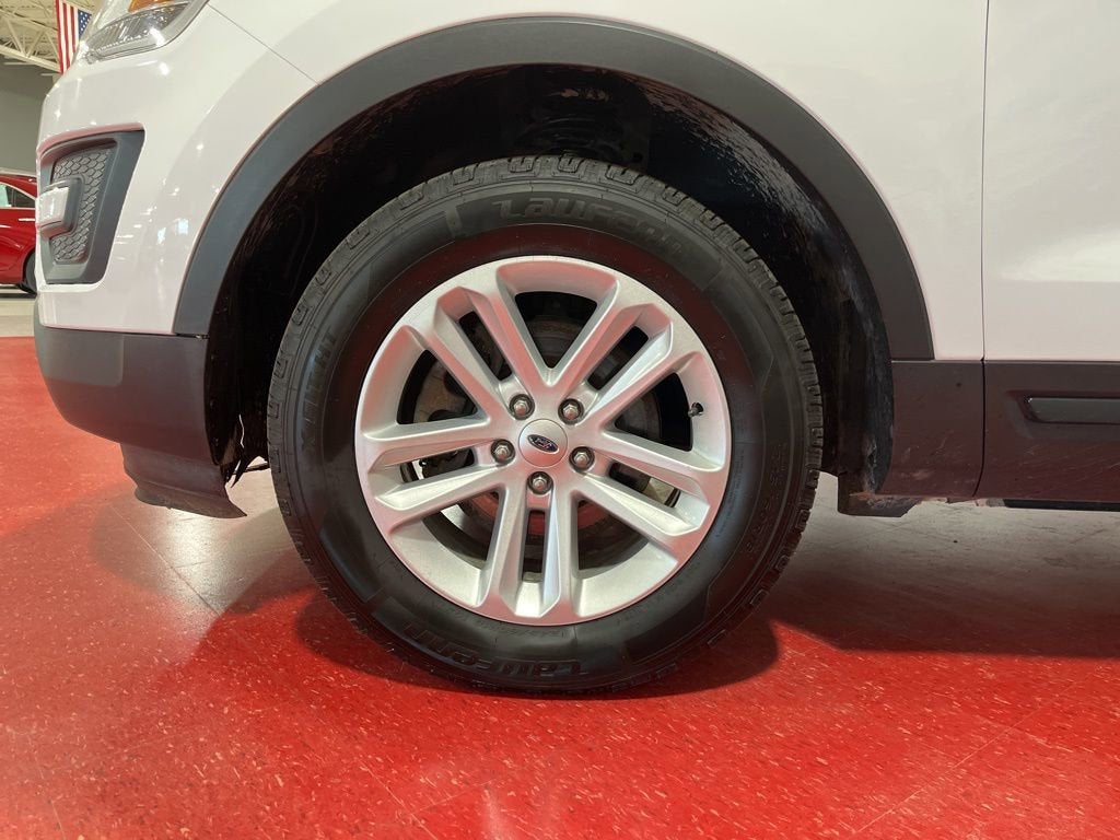 2017 Ford Explorer Base