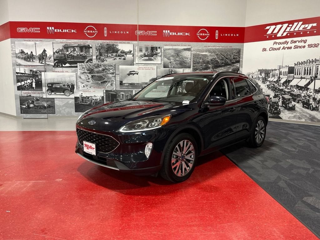 2021 Ford Escape Titanium Hybrid