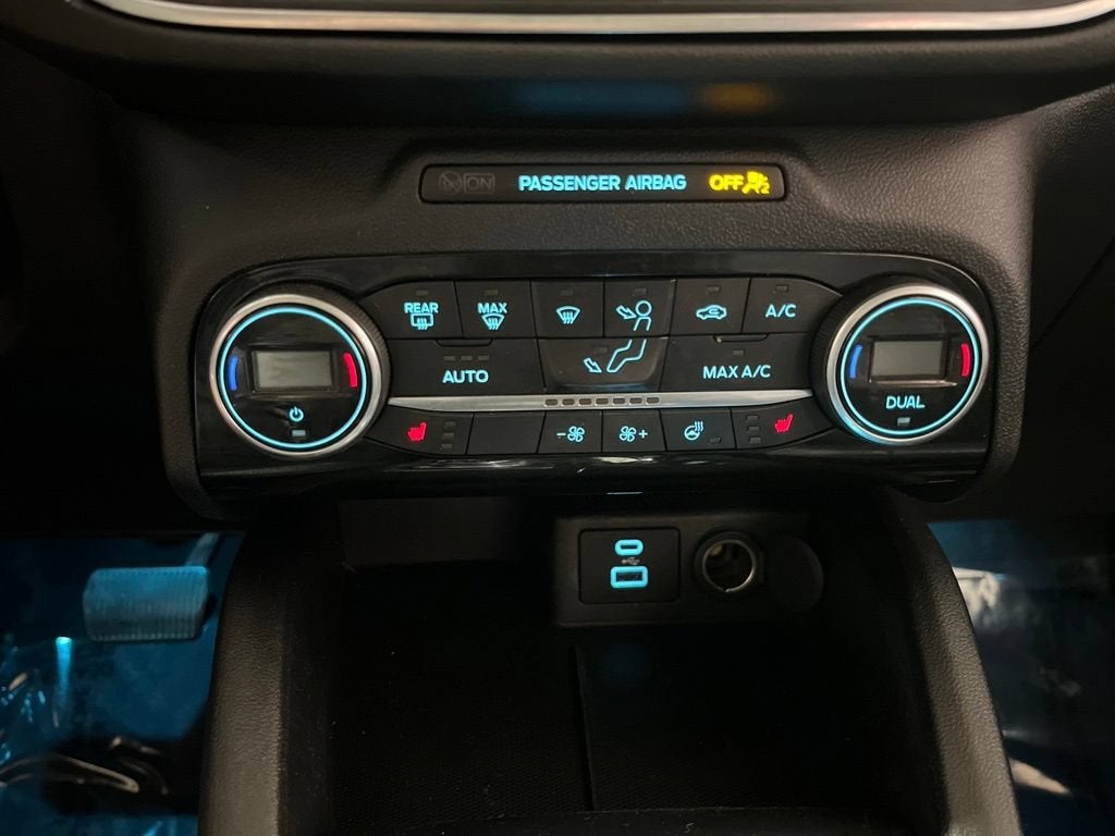 2021 Ford Escape Titanium Hybrid