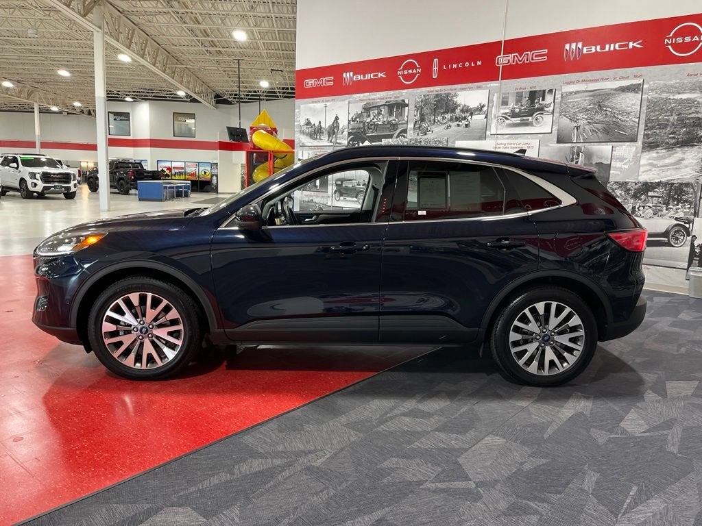 2021 Ford Escape Titanium Hybrid