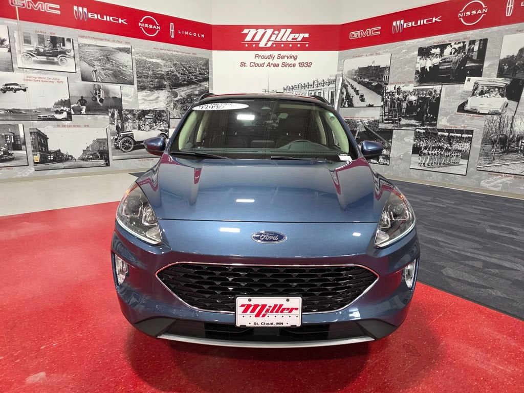 2020 Ford Escape SEL