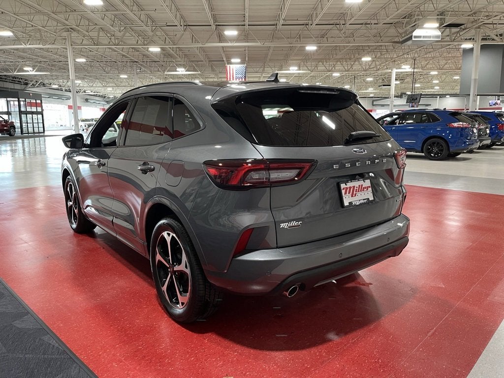 2023 Ford Escape ST-Line Select