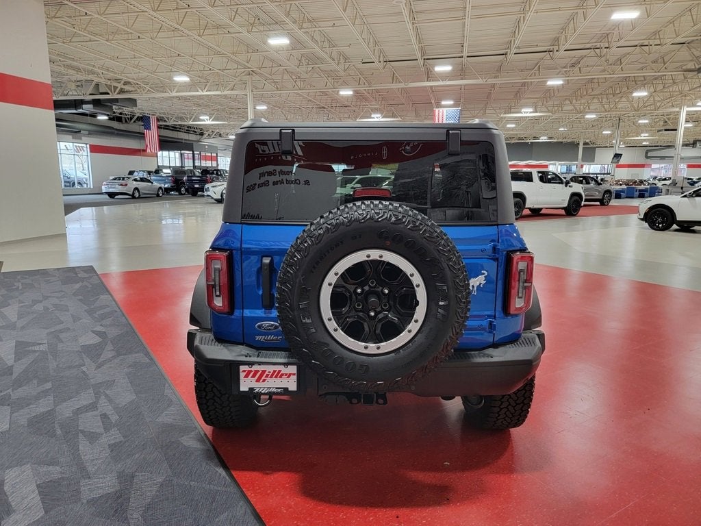 2022 Ford Bronco Base