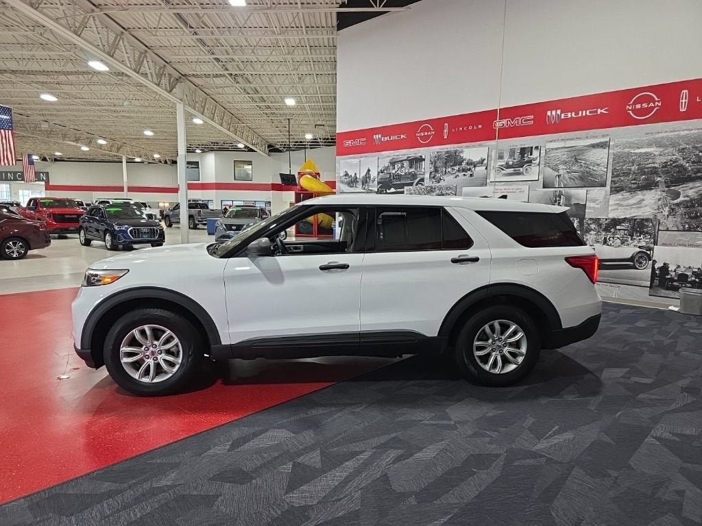 2021 Ford Explorer Base