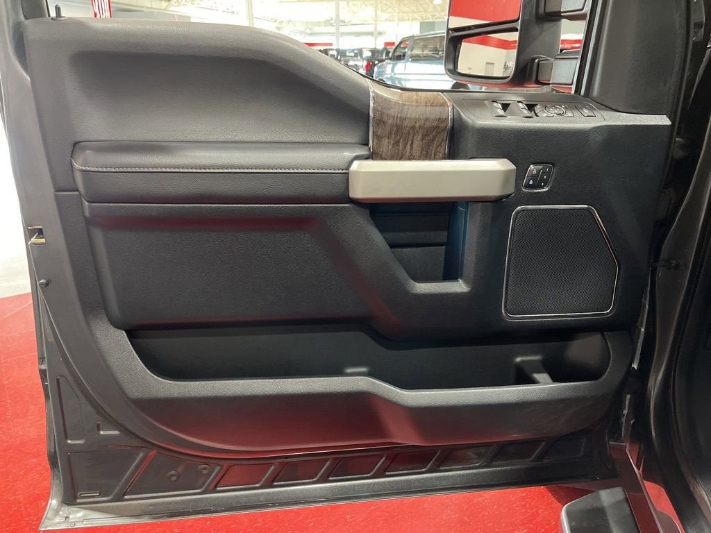 2018 Ford F-350 LARIAT