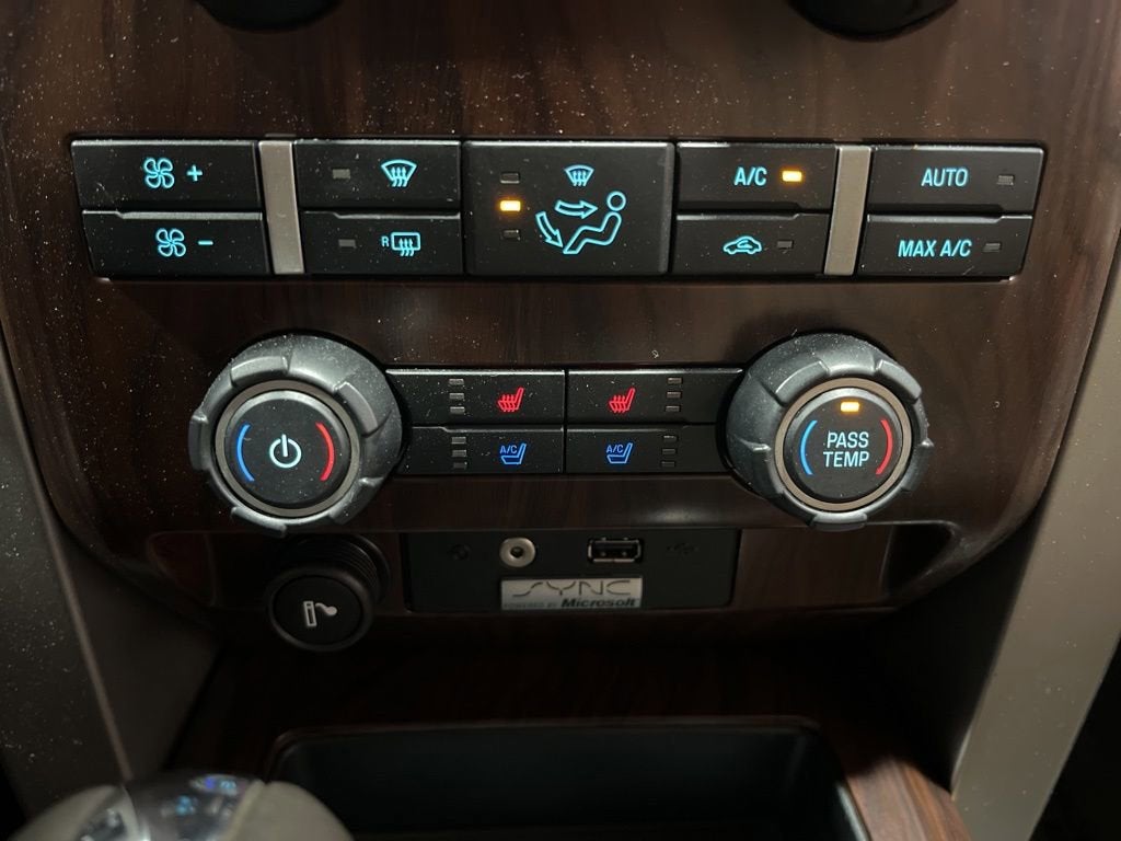 2012 Ford F-150 LARIAT