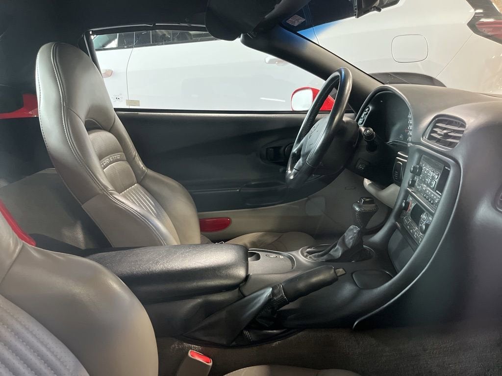 1999 Chevrolet Corvette 2dr Convertible