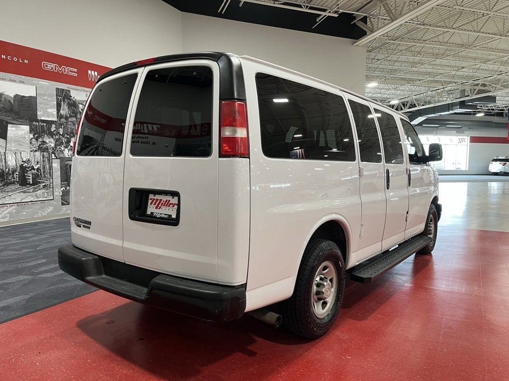 2016 Chevrolet Express Passenger 2500 LS