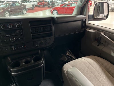 2020 Chevrolet Express Passenger 3500 1LS