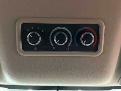 2020 Chevrolet Express Passenger 3500 1LS