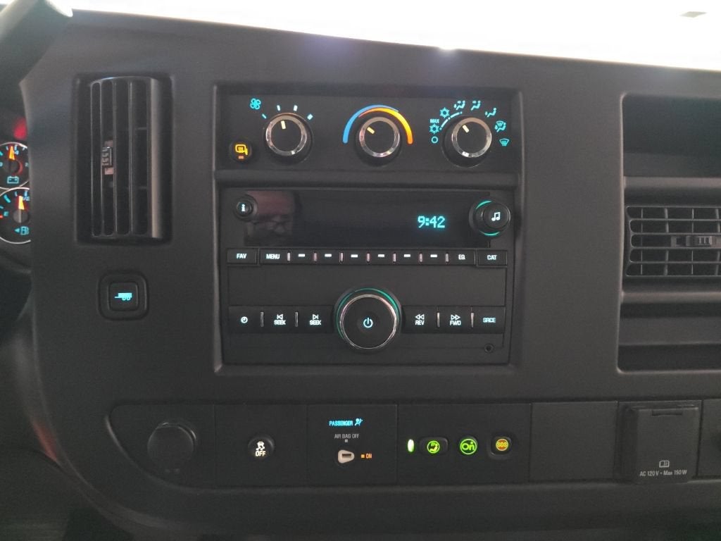 2023 Chevrolet Express Passenger 3500 LS