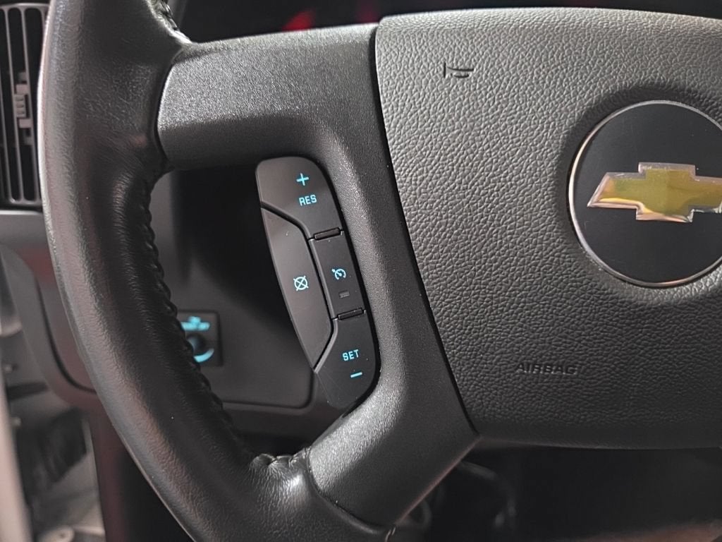 2023 Chevrolet Express Passenger 3500 LS