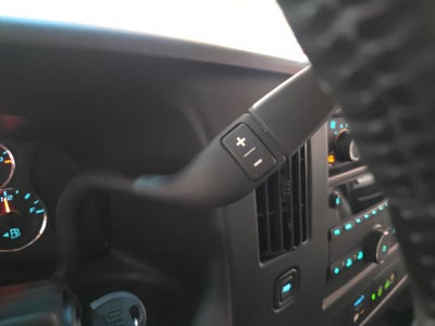 2023 Chevrolet Express Passenger 3500 LS