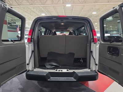 2023 Chevrolet Express Passenger 3500 LS