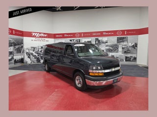 2017 Chevrolet Express Passenger 3500 LT