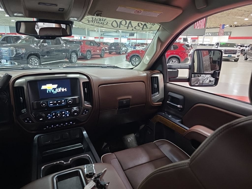 2015 Chevrolet Silverado 3500 HD High Country