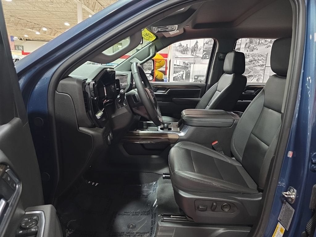 2025 Chevrolet Silverado 3500 HD LT