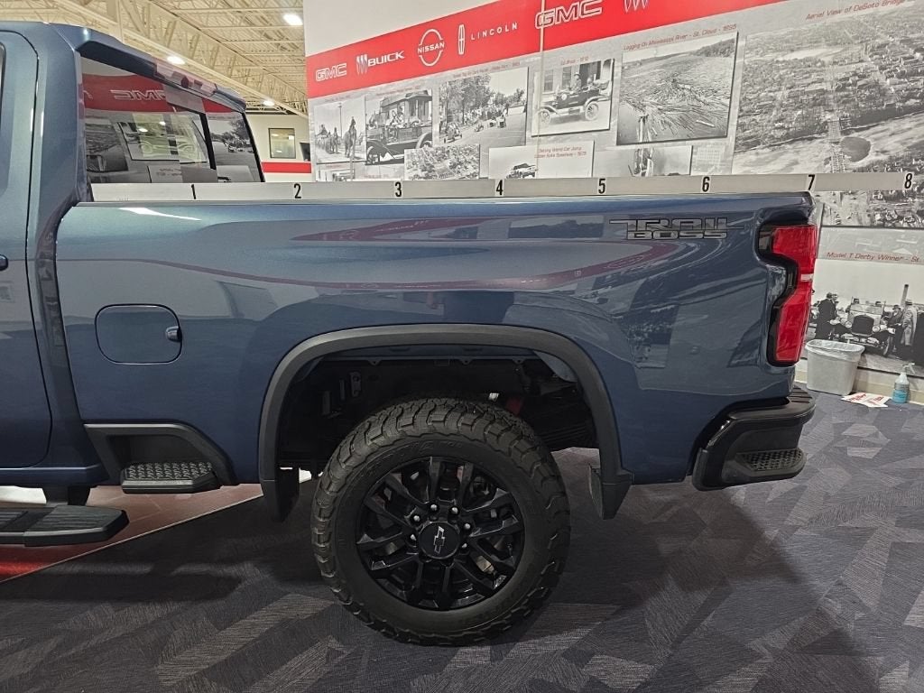 2025 Chevrolet Silverado 3500 HD LT