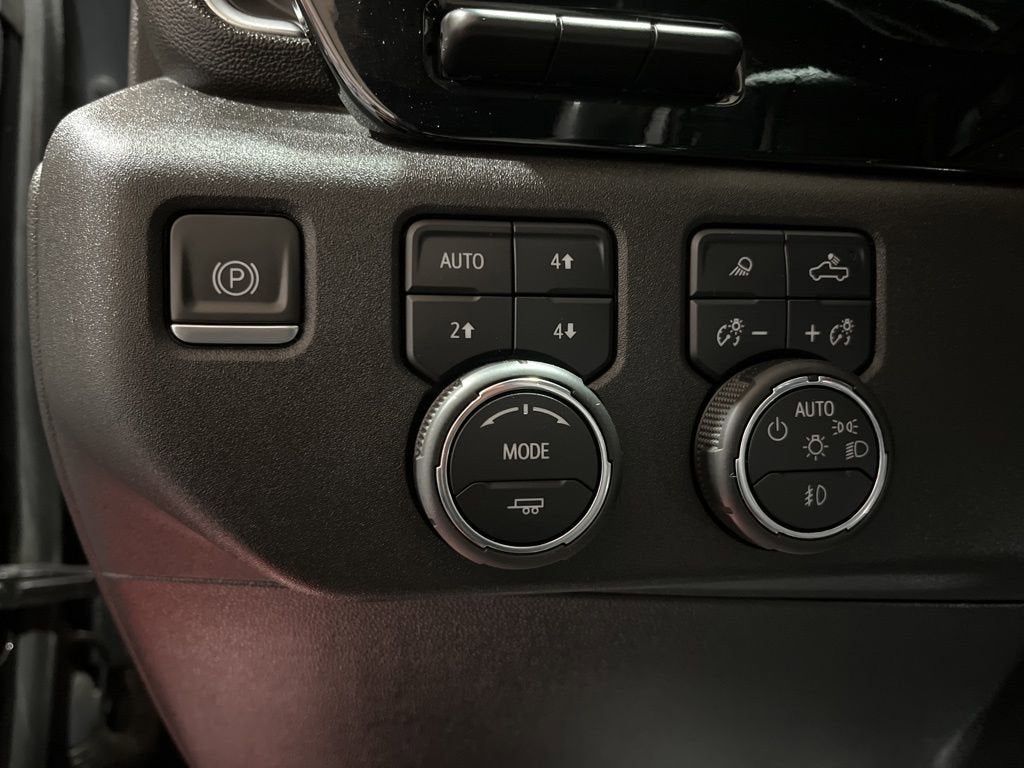 2024 Chevrolet Silverado 3500 HD High Country